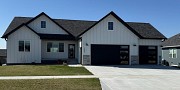 1834 Briarwood&nbsp;Circle, Brookings, SD 57006