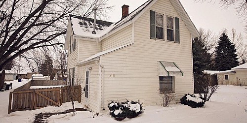 318 MARVIN Avenue, Volga, SD 57071