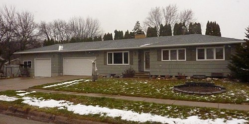 1907 OLWIEN Street, Brookings, SD 57006