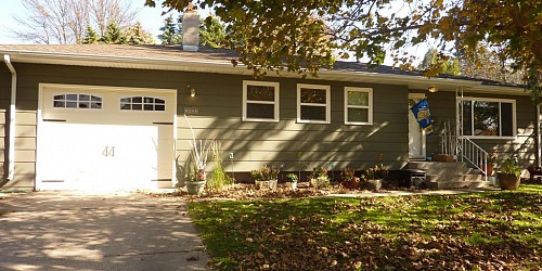 1022 Circle Drive, Brookings, SD 57006