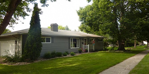 2003 Kansas Drive, Brookings, SD 57006