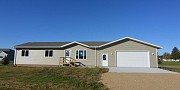 535 Walter Avenue S, Lake Preston, SD 57249