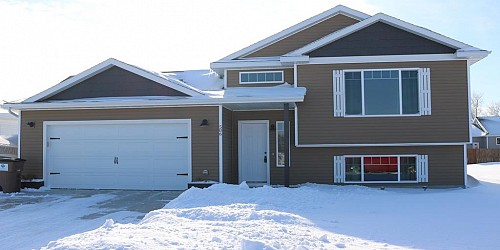 506 Willow Street, Aurora, SD 57002