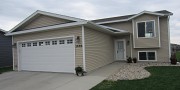 1802 Torrey Pines Drive, Brookings, SD 57006