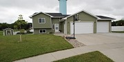 402 Finch Circle, Brookings, SD 57006