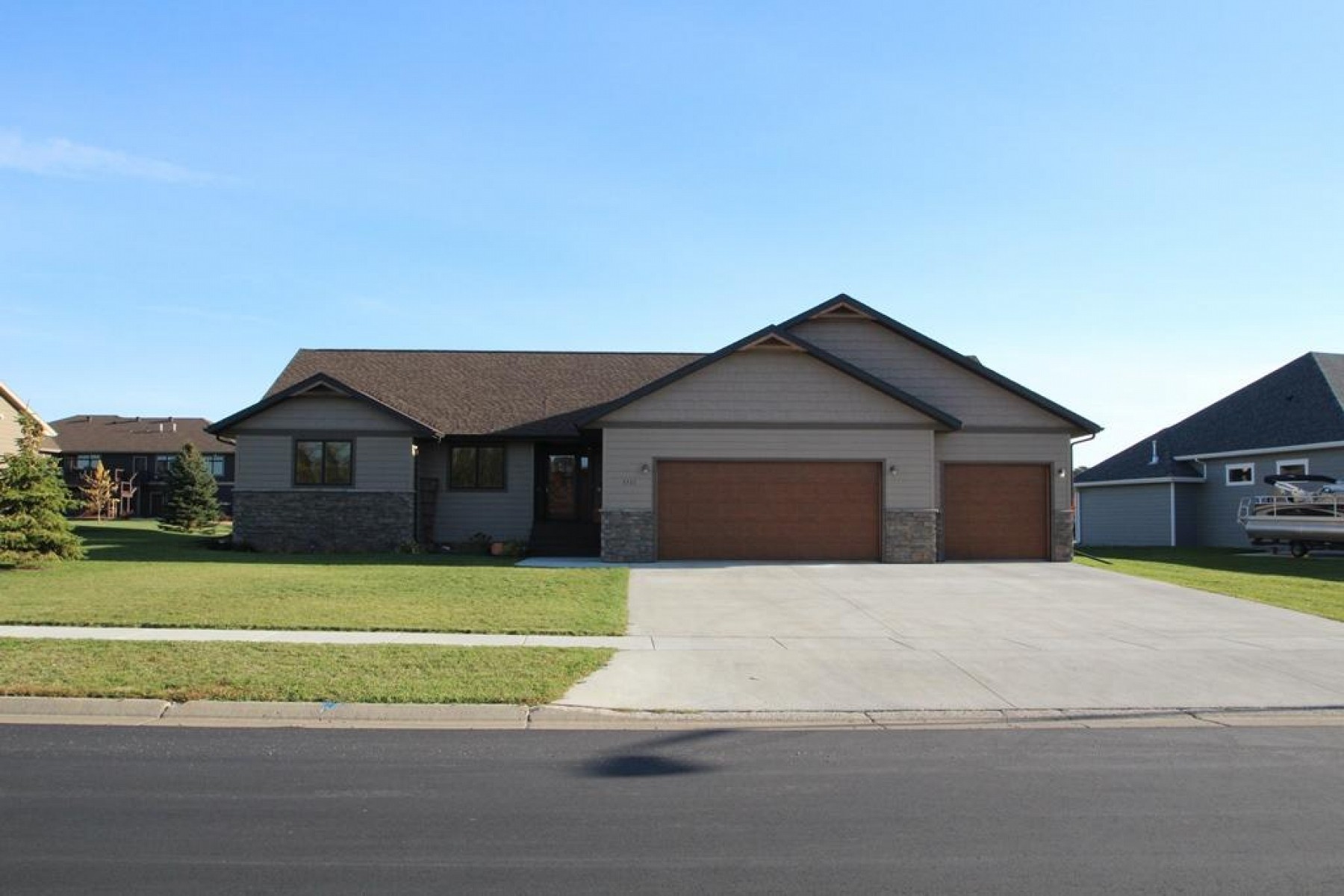 1111 Crystal Ridge Road, Brookings, SD 57006