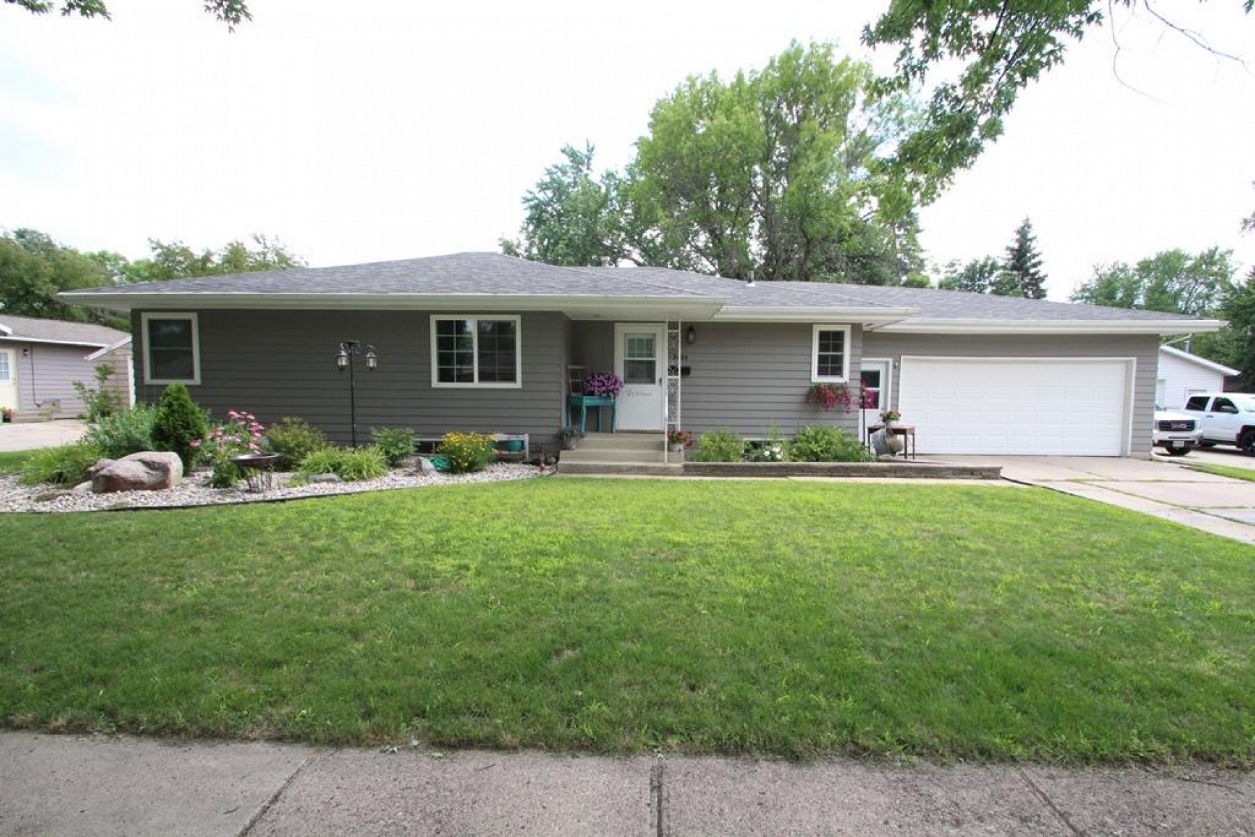 1424 Wisconsin Street, Brookings, SD 57006