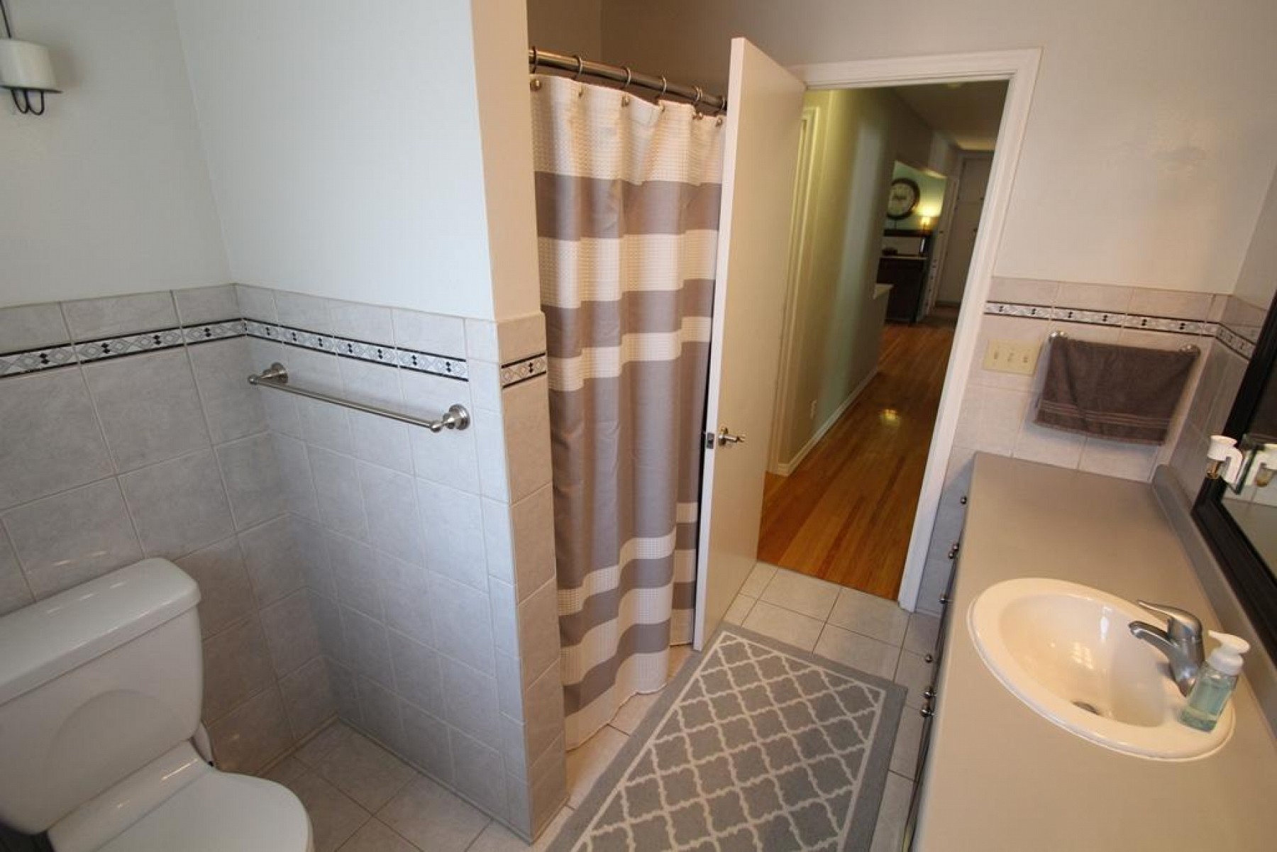 1424 Wisconsin Street, Brookings, SD 57006