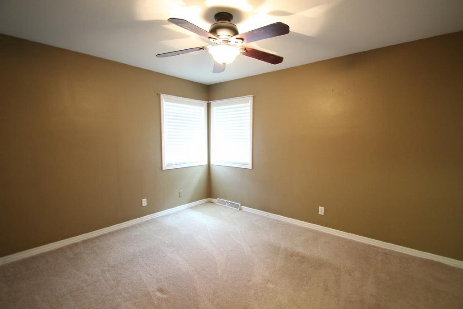 1424 Wisconsin Street, Brookings, SD 57006