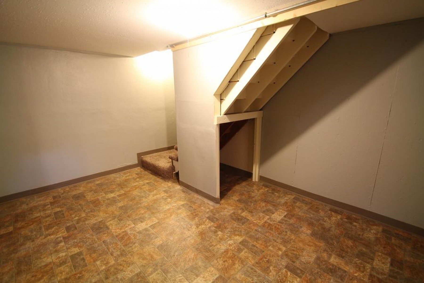 1424 Wisconsin Street, Brookings, SD 57006