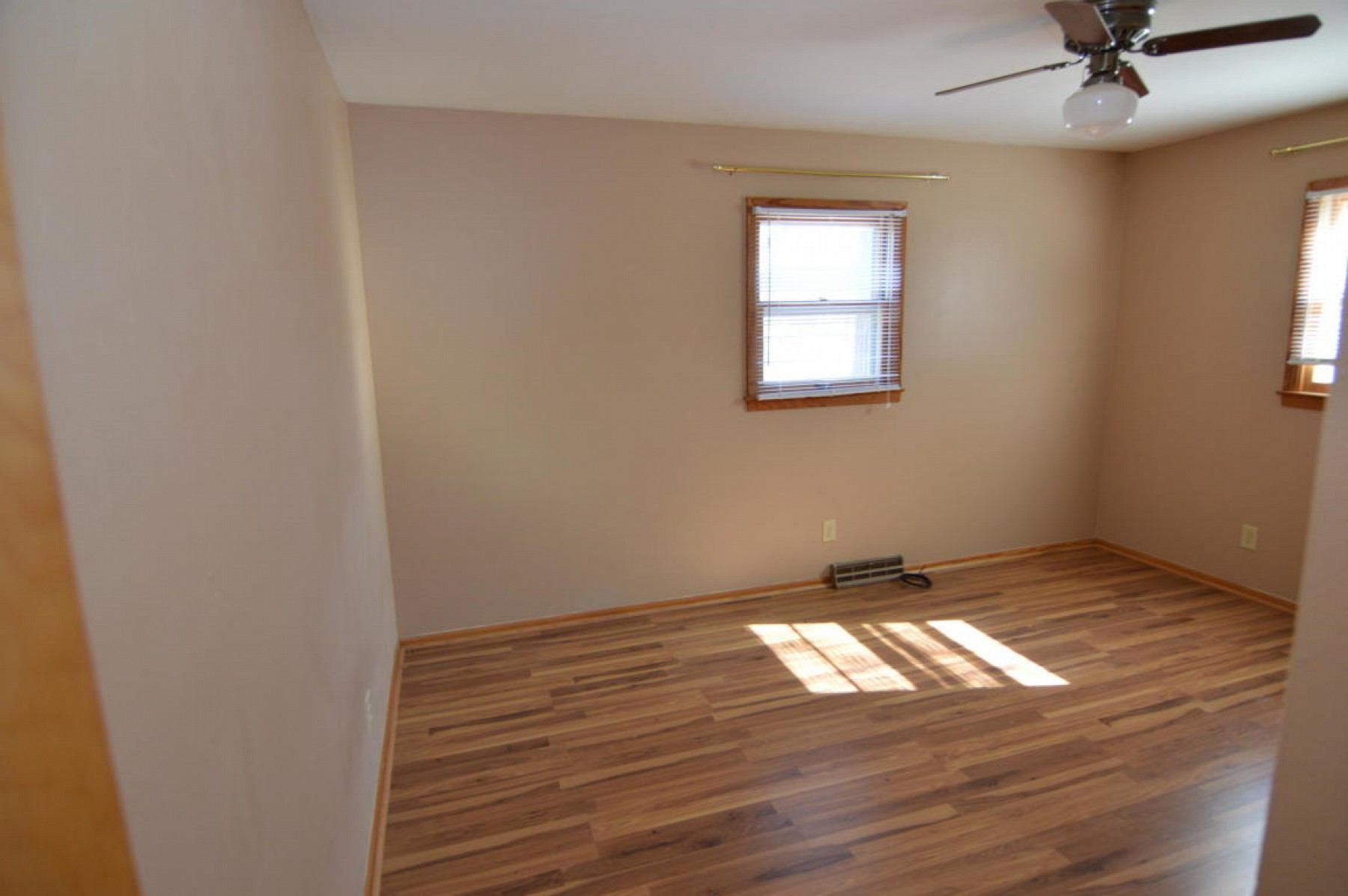 629 3RD Street, Madison, SD 57042