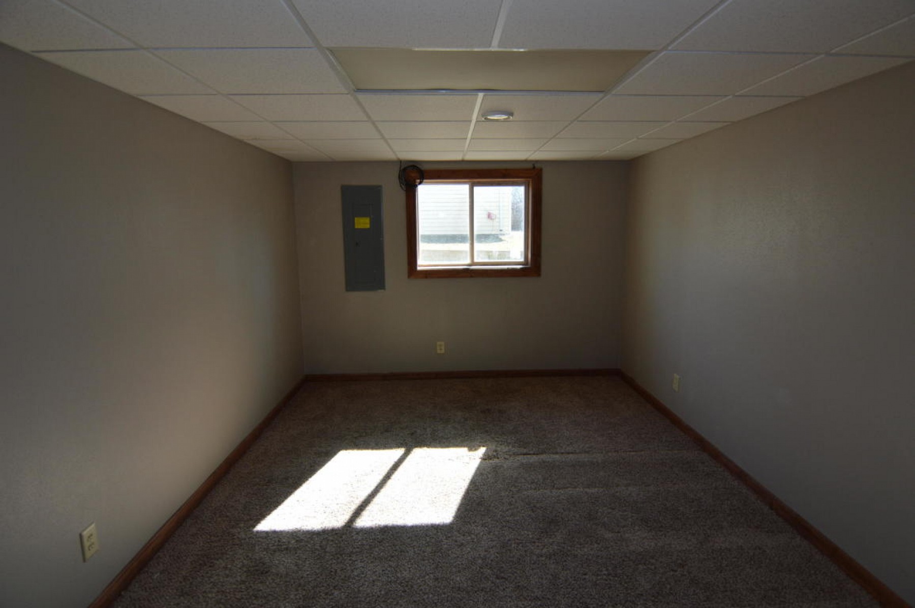 629 3RD Street, Madison, SD 57042