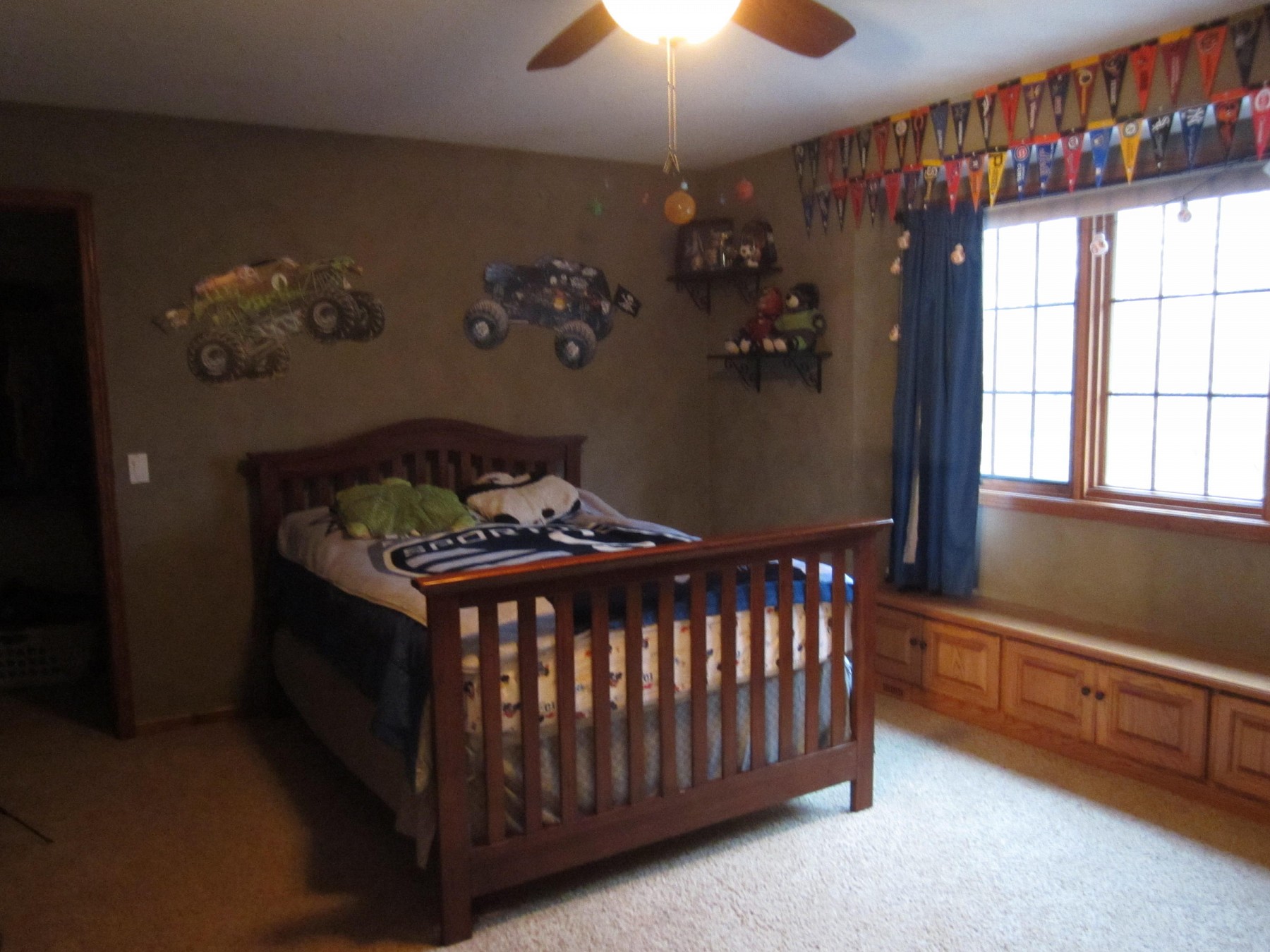 1816 Terrace Drive, Brookings, SD 57006