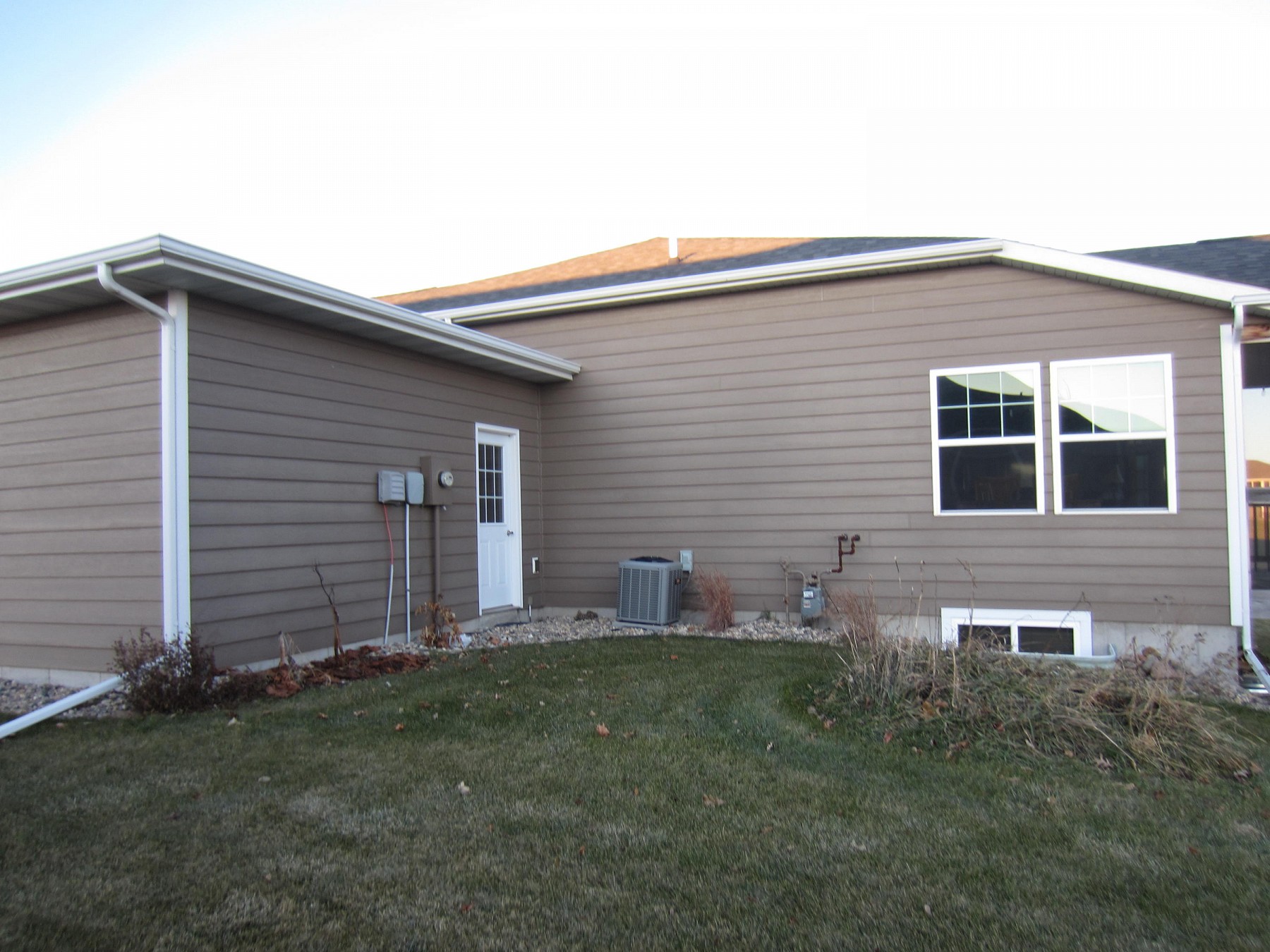 1424 Windermere Way, Brookings, SD 57006