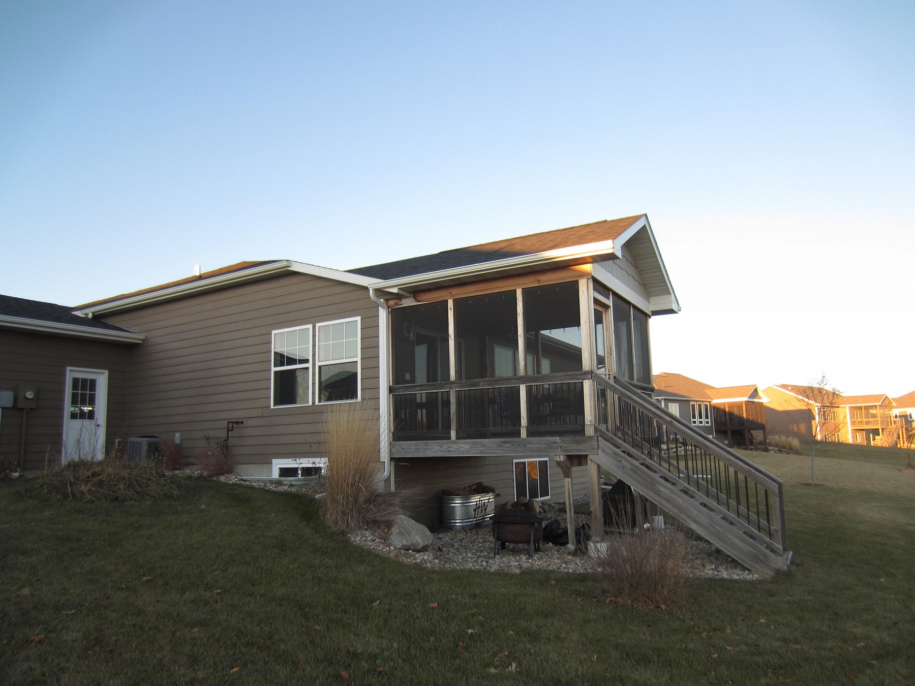 1424 Windermere Way, Brookings, SD 57006