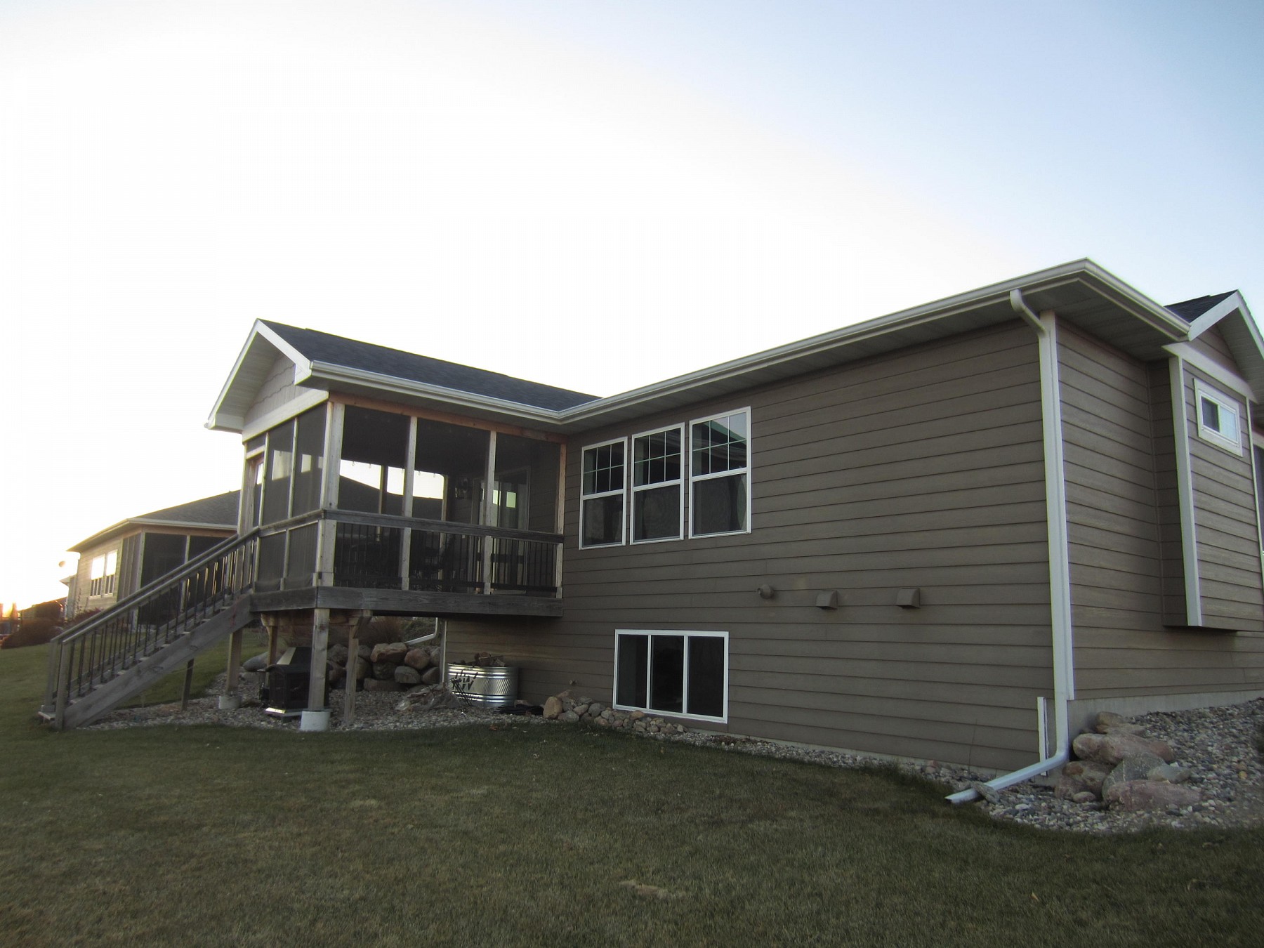 1424 Windermere Way, Brookings, SD 57006