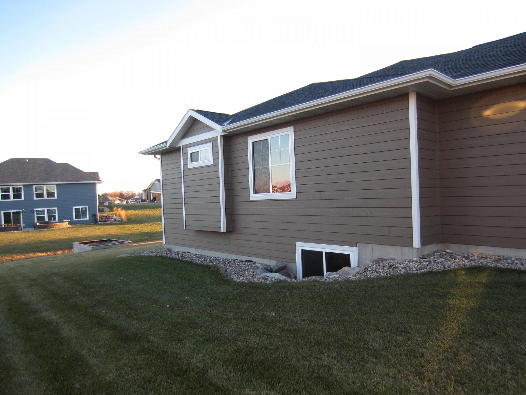 1424 Windermere Way, Brookings, SD 57006