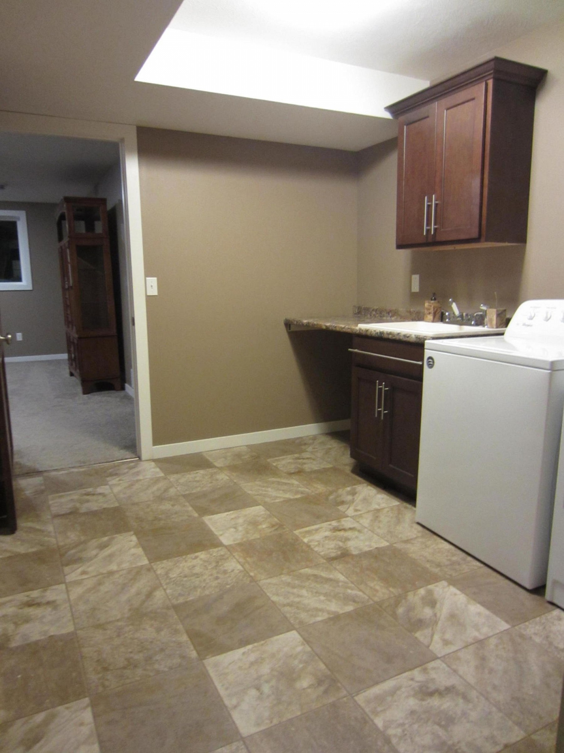 1424 Windermere Way, Brookings, SD 57006