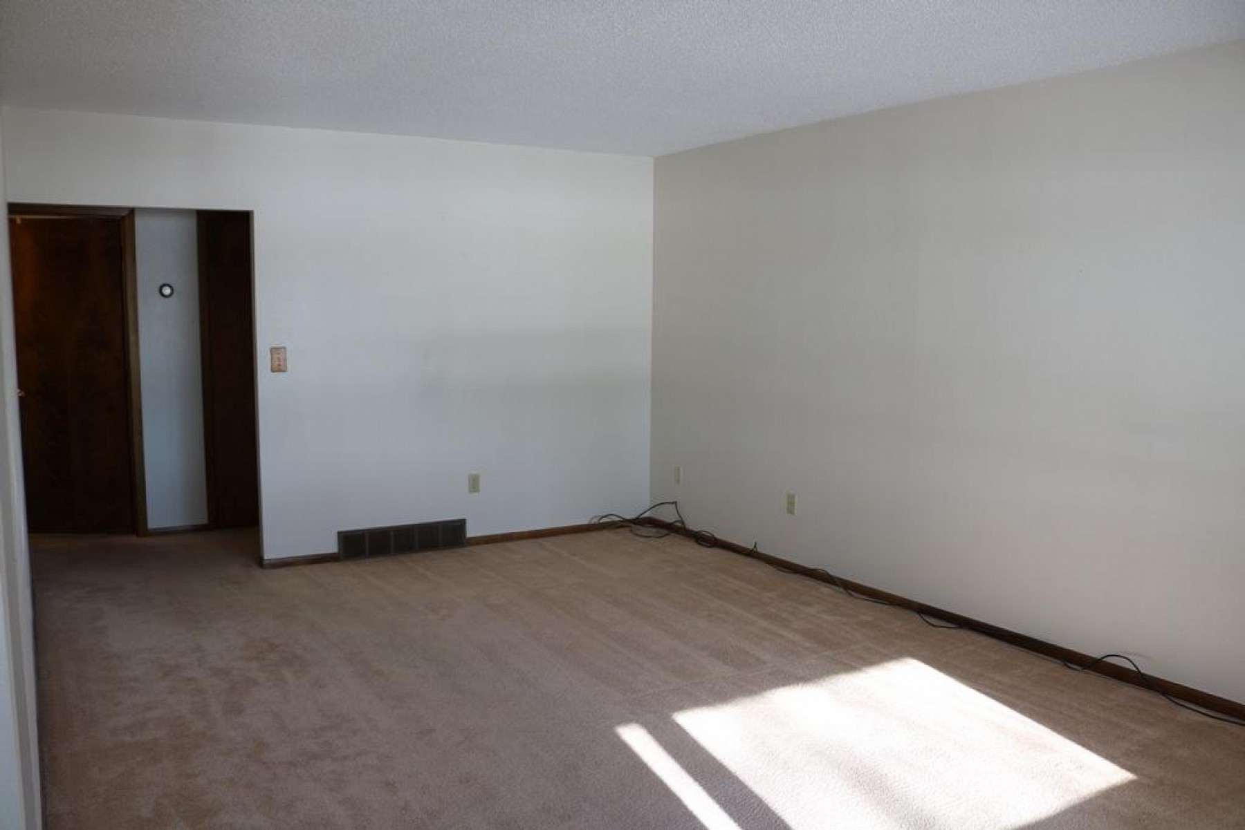 1119 5th Street S, Brookings, SD 57006