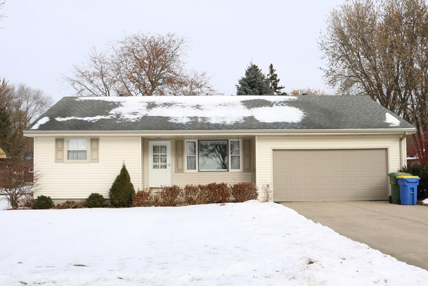 1119 5th Street S, Brookings, SD 57006