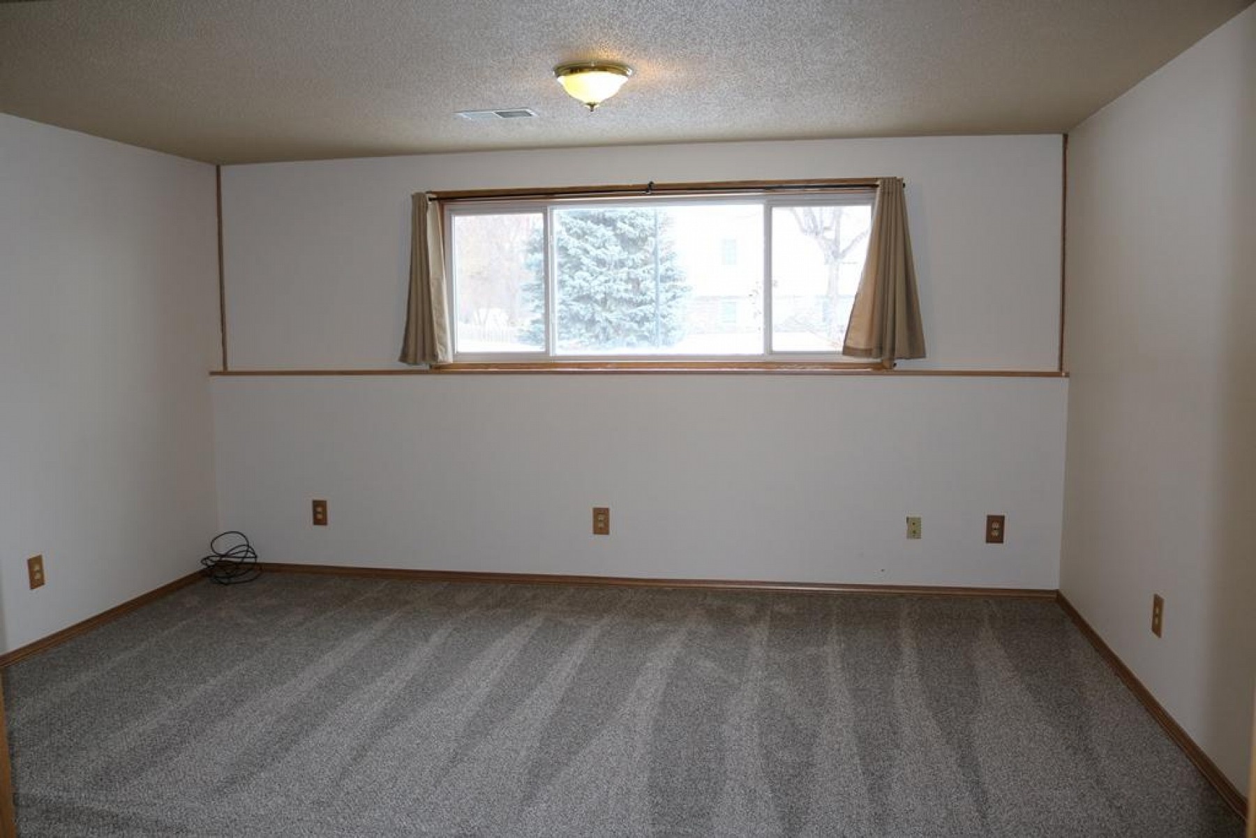 1906 Council Ridge Road, Brookings, SD 57006