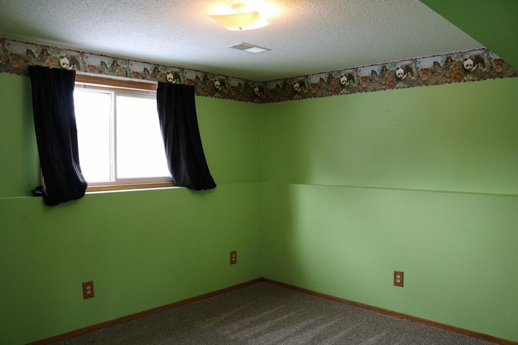 1906 Council Ridge Road, Brookings, SD 57006