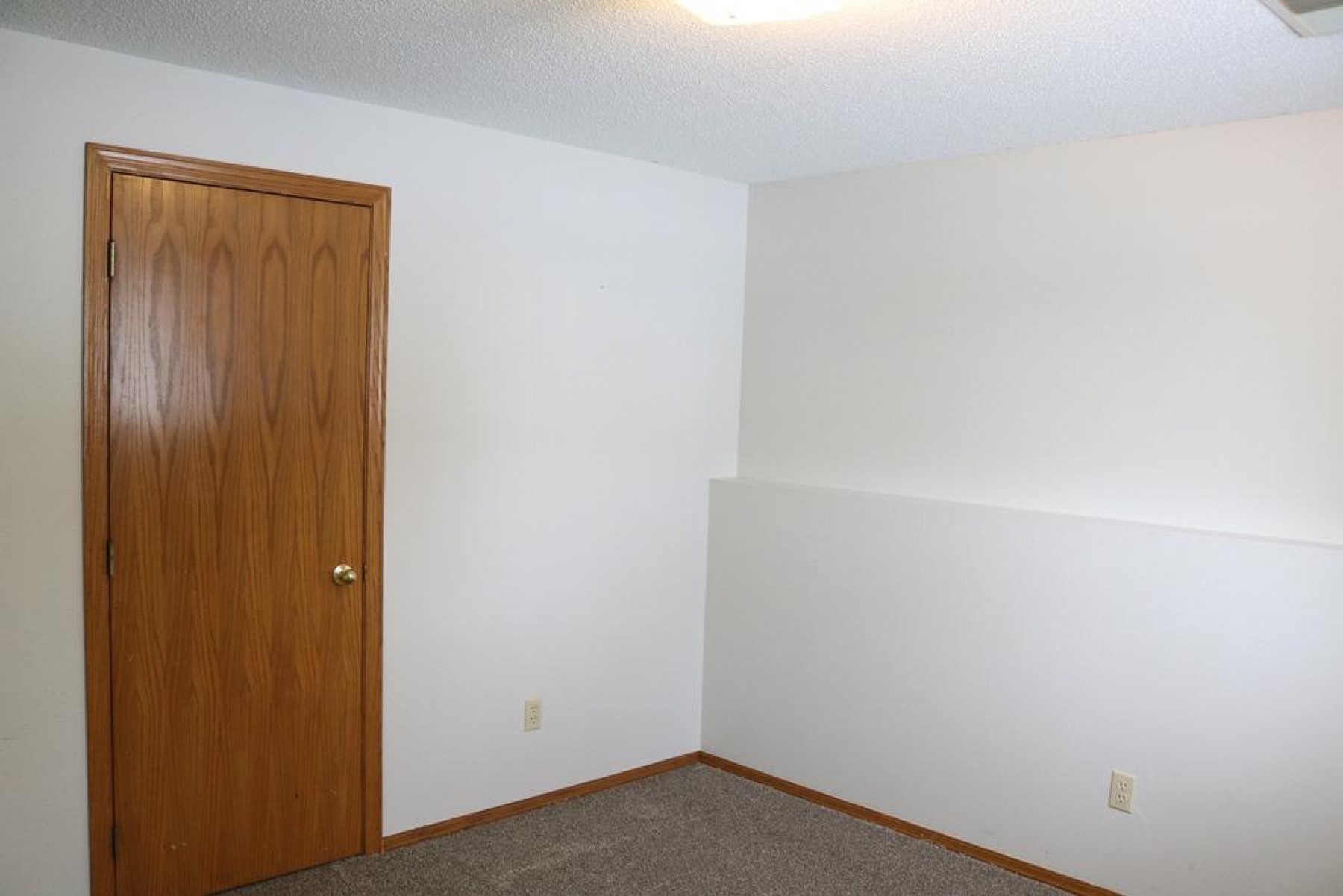 1906 Council Ridge Road, Brookings, SD 57006