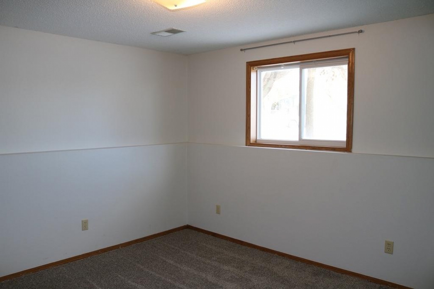 1906 Council Ridge Road, Brookings, SD 57006