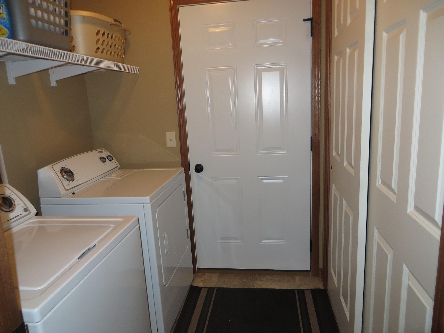 807 Rapid Valley Street, Brookings, SD 57006