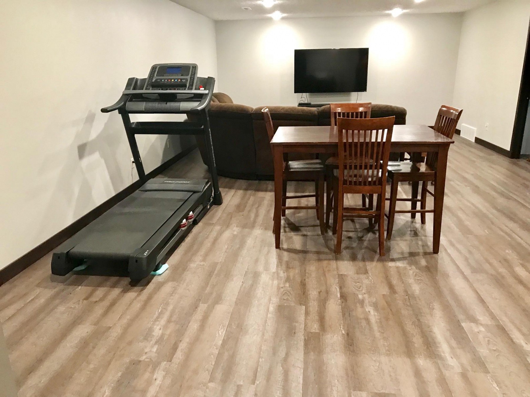 804 Buffalo Street S, Elkton, SD 57026