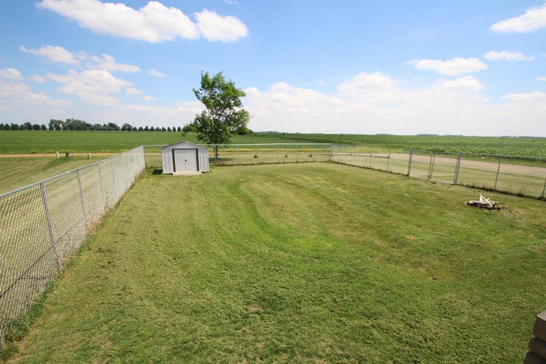 408 Kelsey Street, Elkton, SD 57026