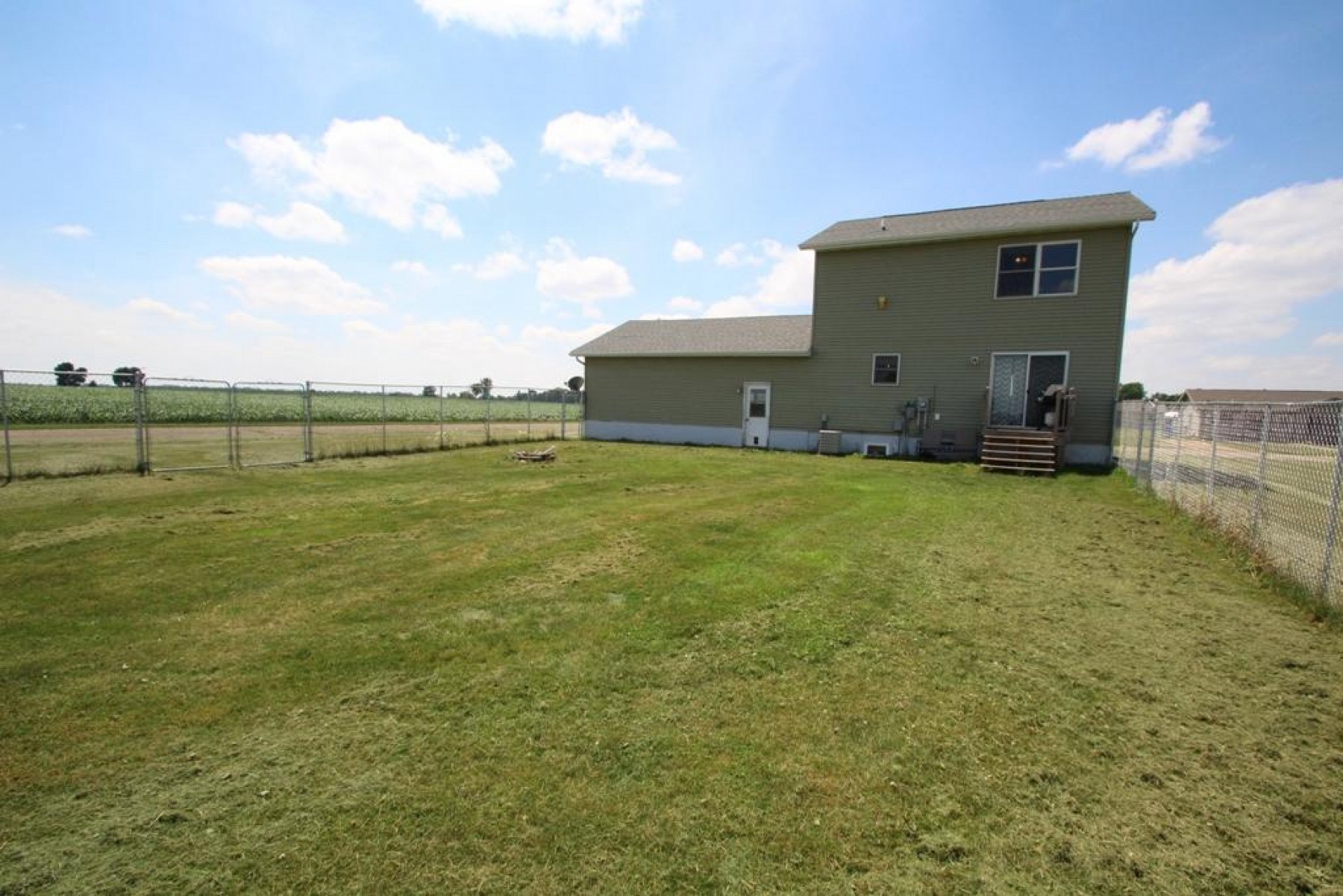 408 Kelsey Street, Elkton, SD 57026