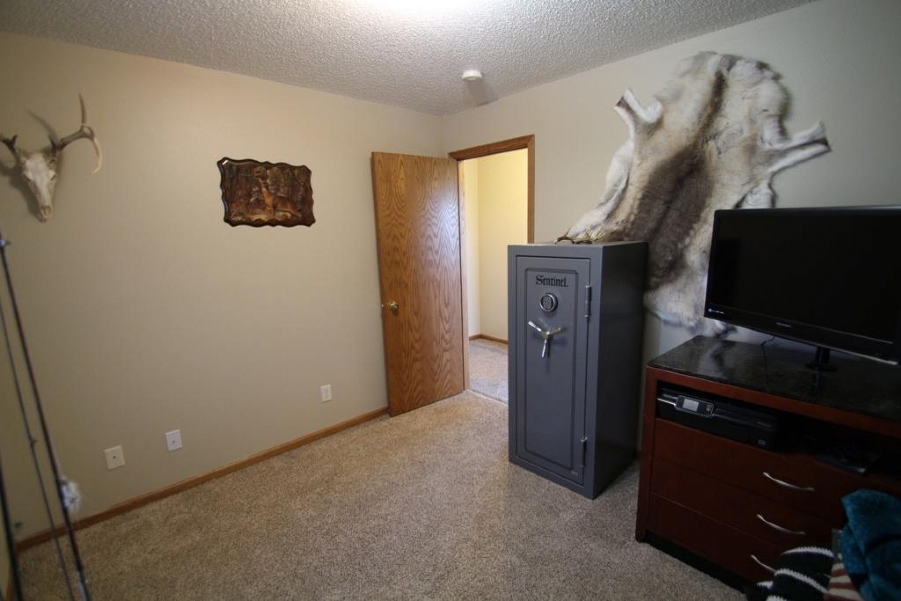 408 Kelsey Street, Elkton, SD 57026