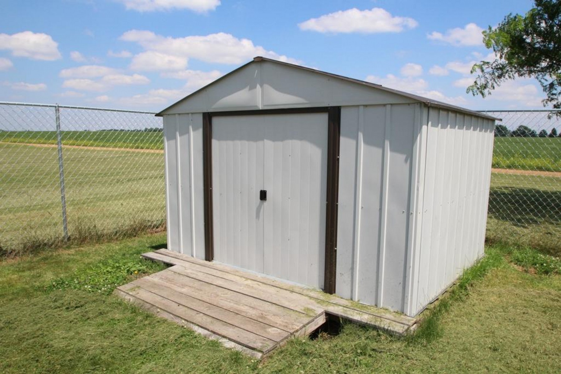 408 Kelsey Street, Elkton, SD 57026