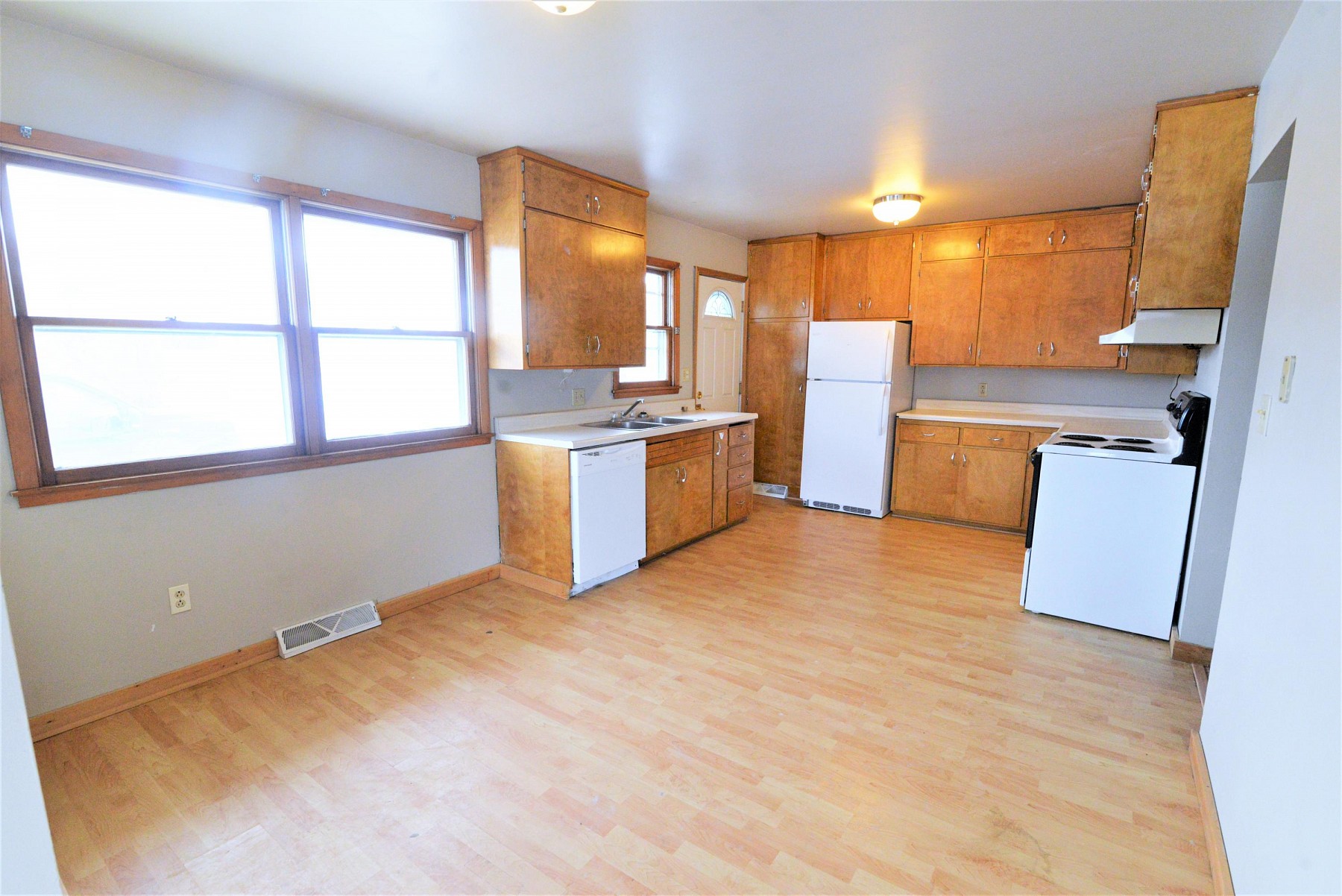 621 Jackrabbit Avenue, Brookings, SD 57006