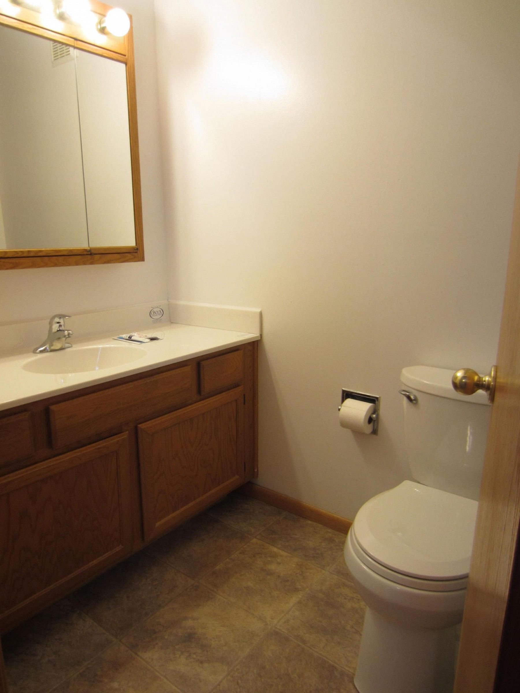 808 Christine Avenue, Brookings, SD 57006