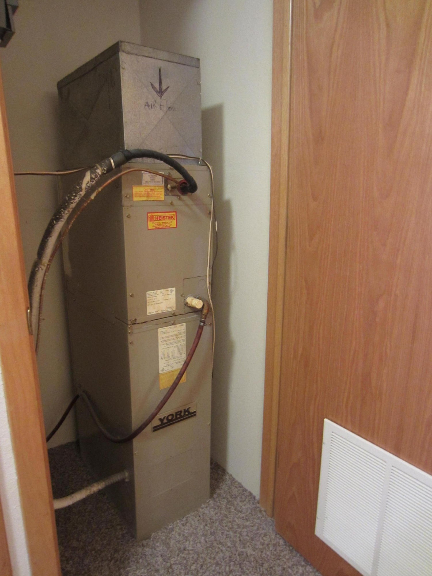 808 Christine Avenue, Brookings, SD 57006