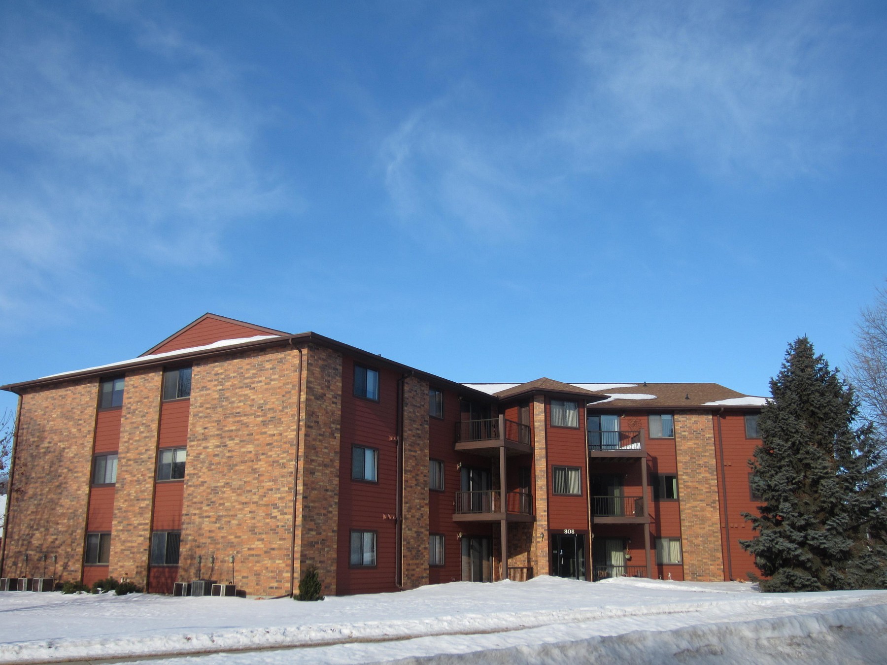 808 Christine Avenue, Brookings, SD 57006