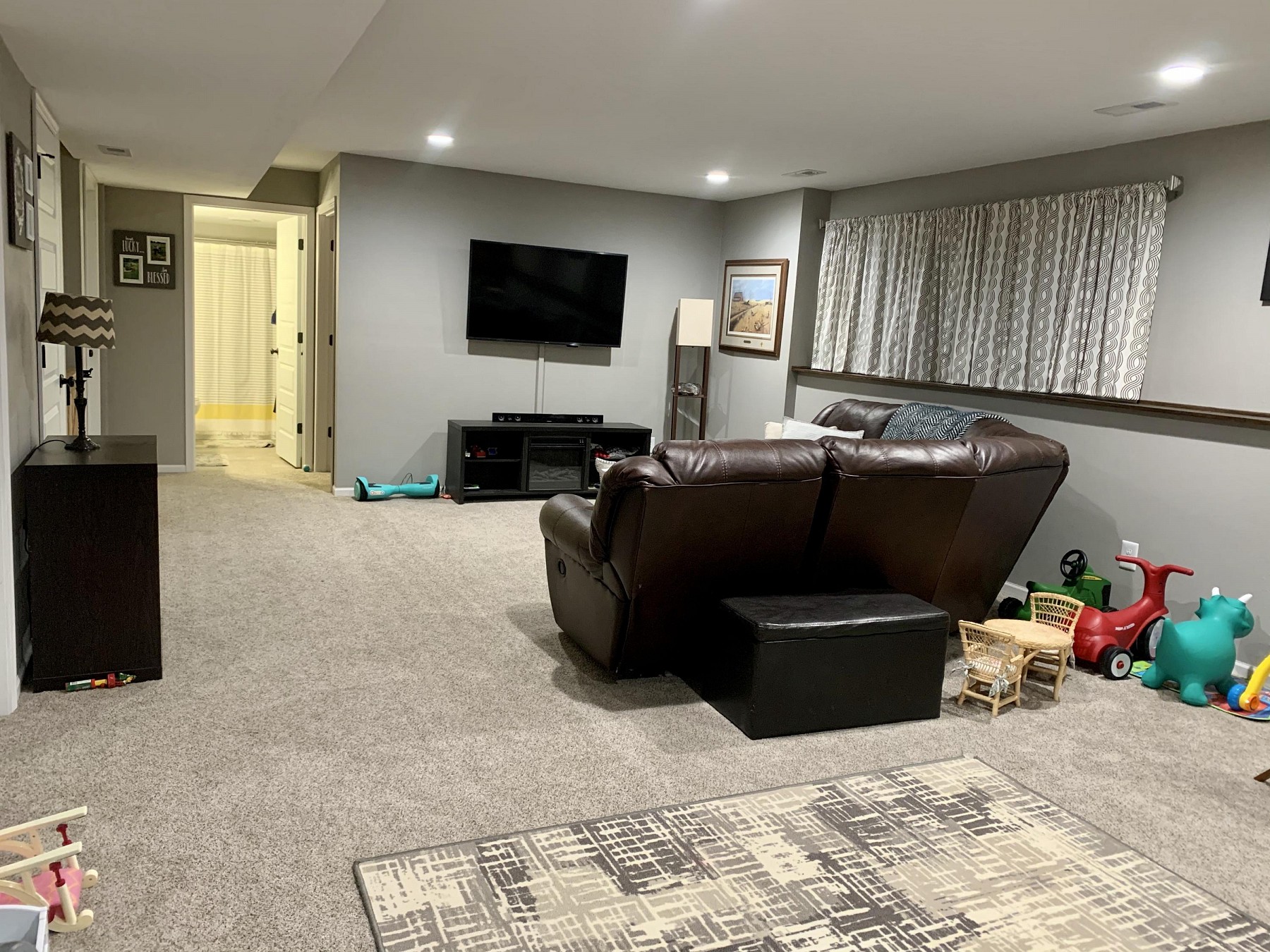 214 Lindsay Drive, Aurora, SD 57002