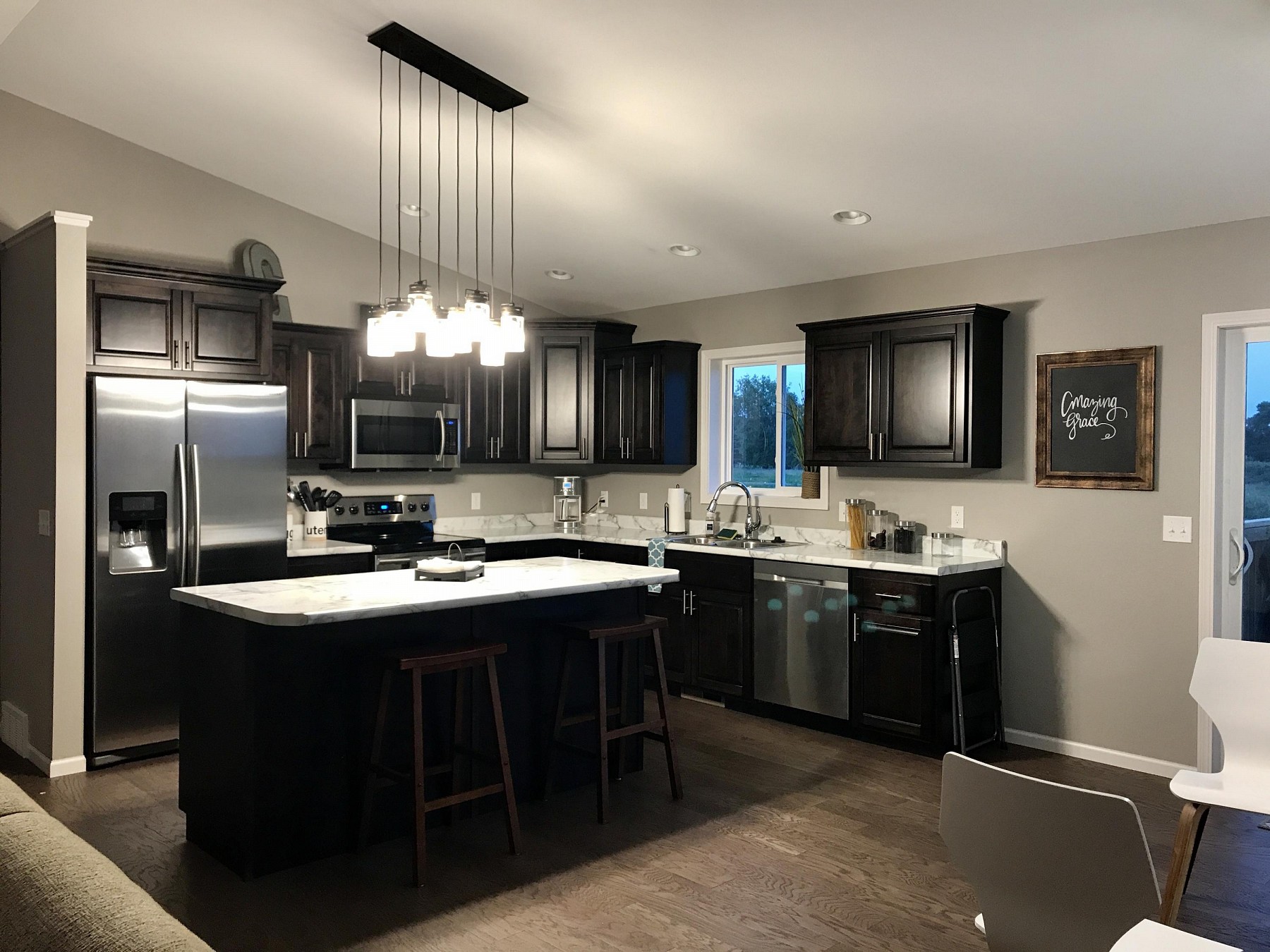 214 Lindsay Drive, Aurora, SD 57002