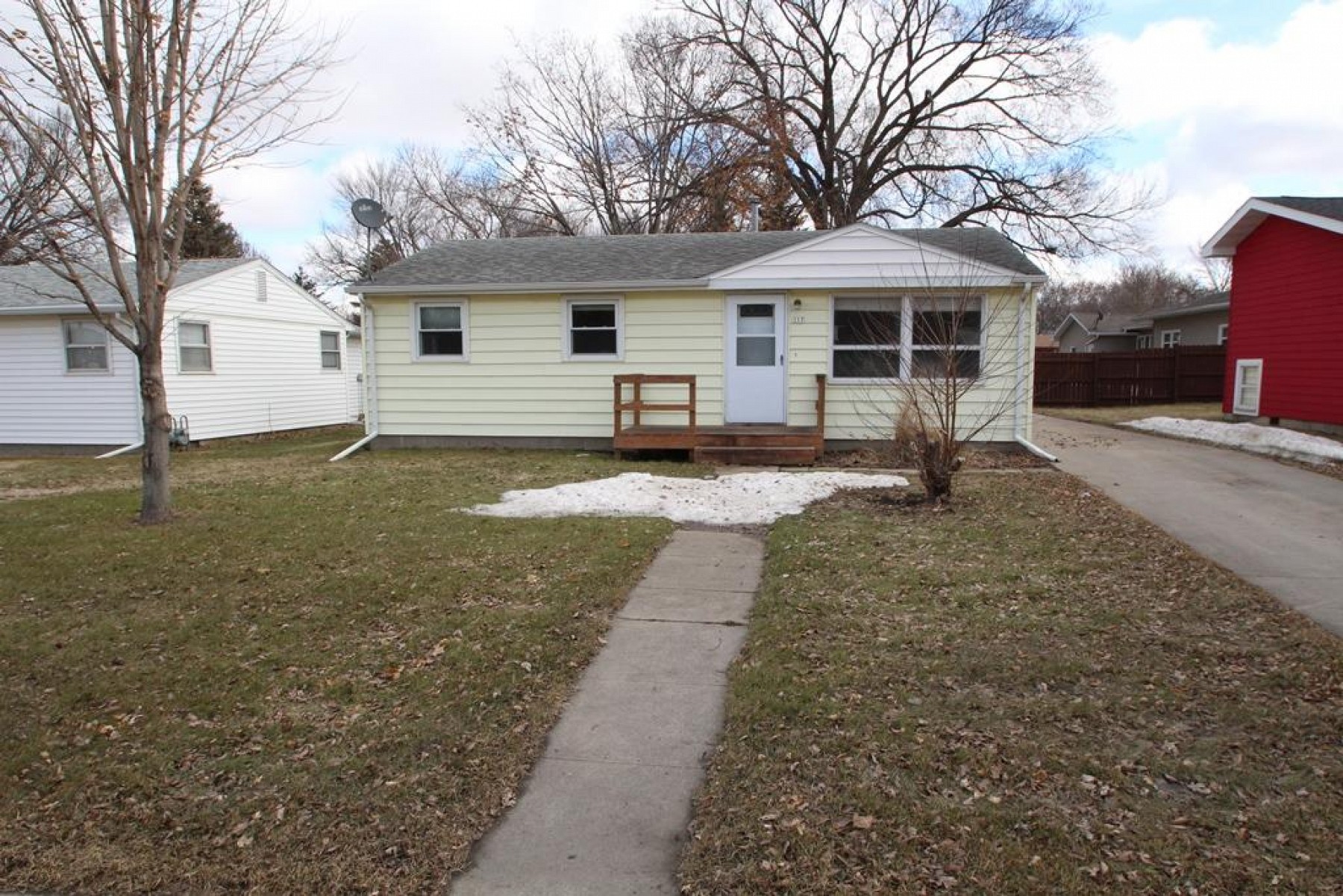 317 Medary Avenue S, Brookings, SD 57006