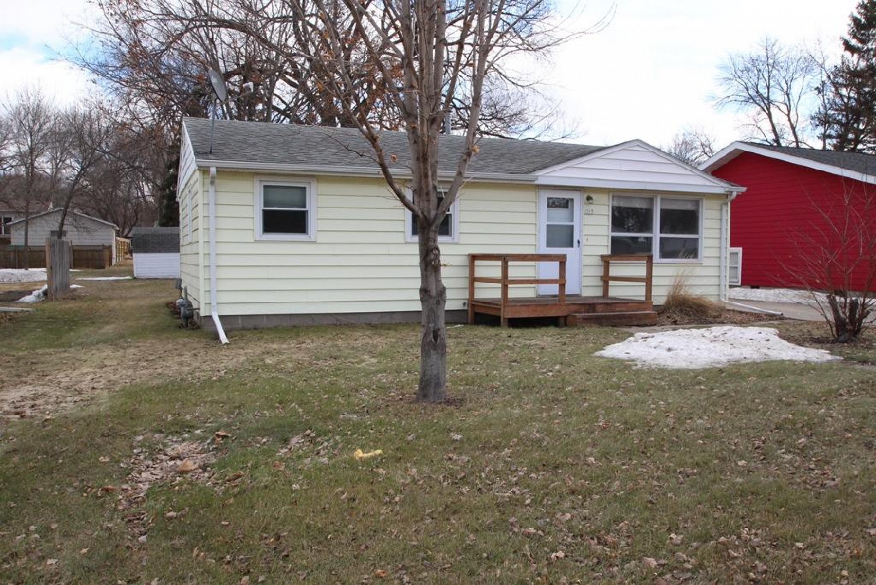 317 Medary Avenue S, Brookings, SD 57006