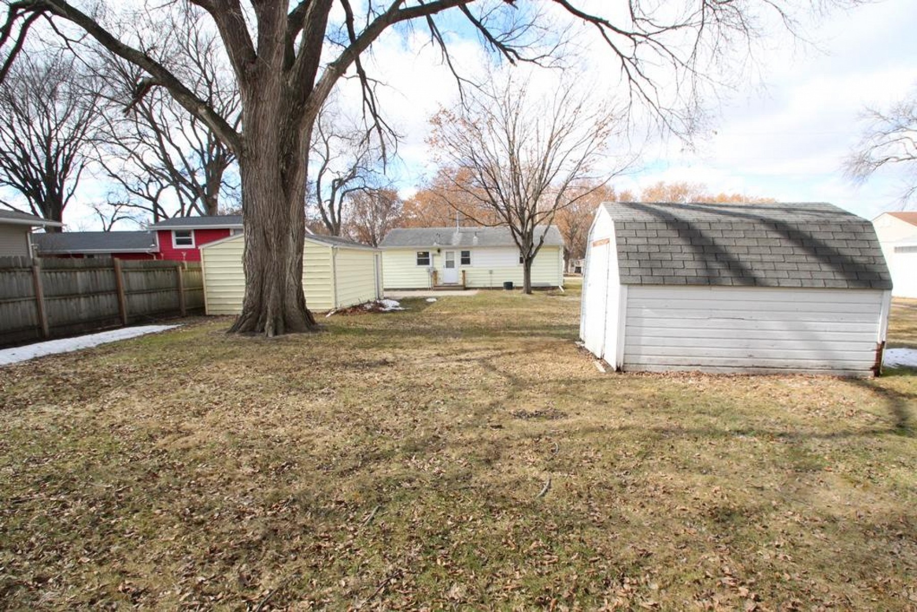 317 Medary Avenue S, Brookings, SD 57006