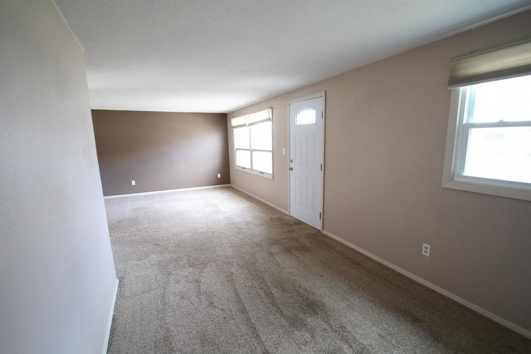 317 Medary Avenue S, Brookings, SD 57006