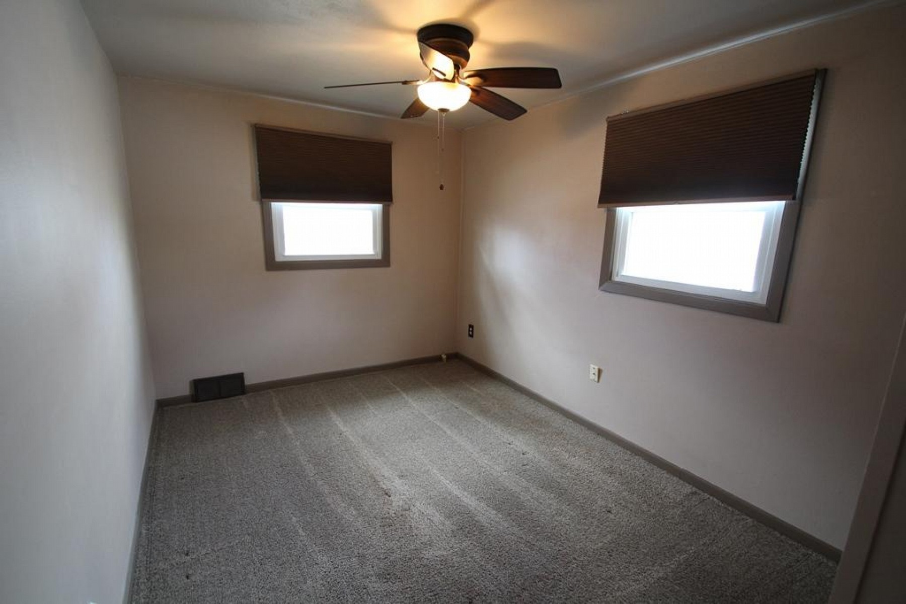 317 Medary Avenue S, Brookings, SD 57006