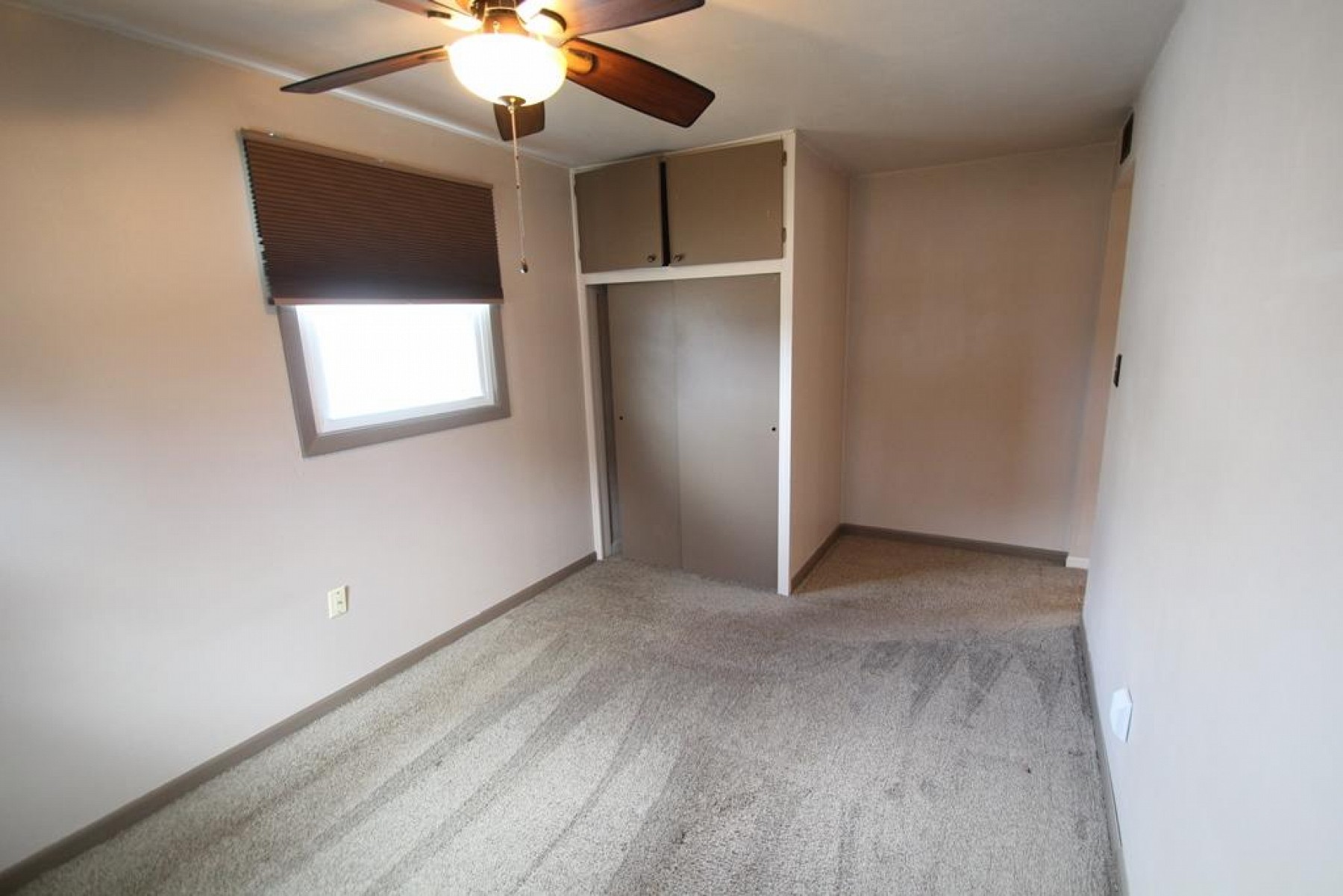 317 Medary Avenue S, Brookings, SD 57006