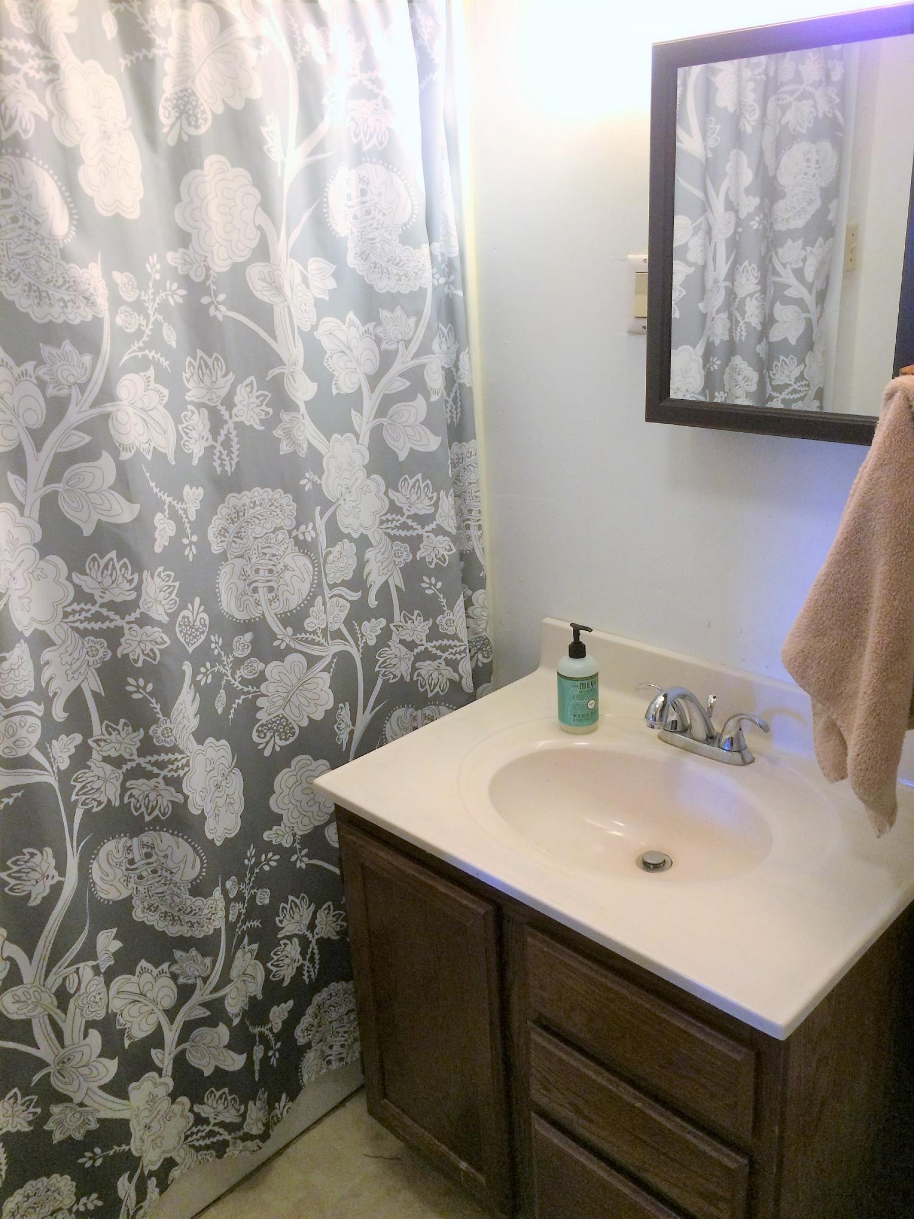 125 7th Street, Brookings, SD 57006