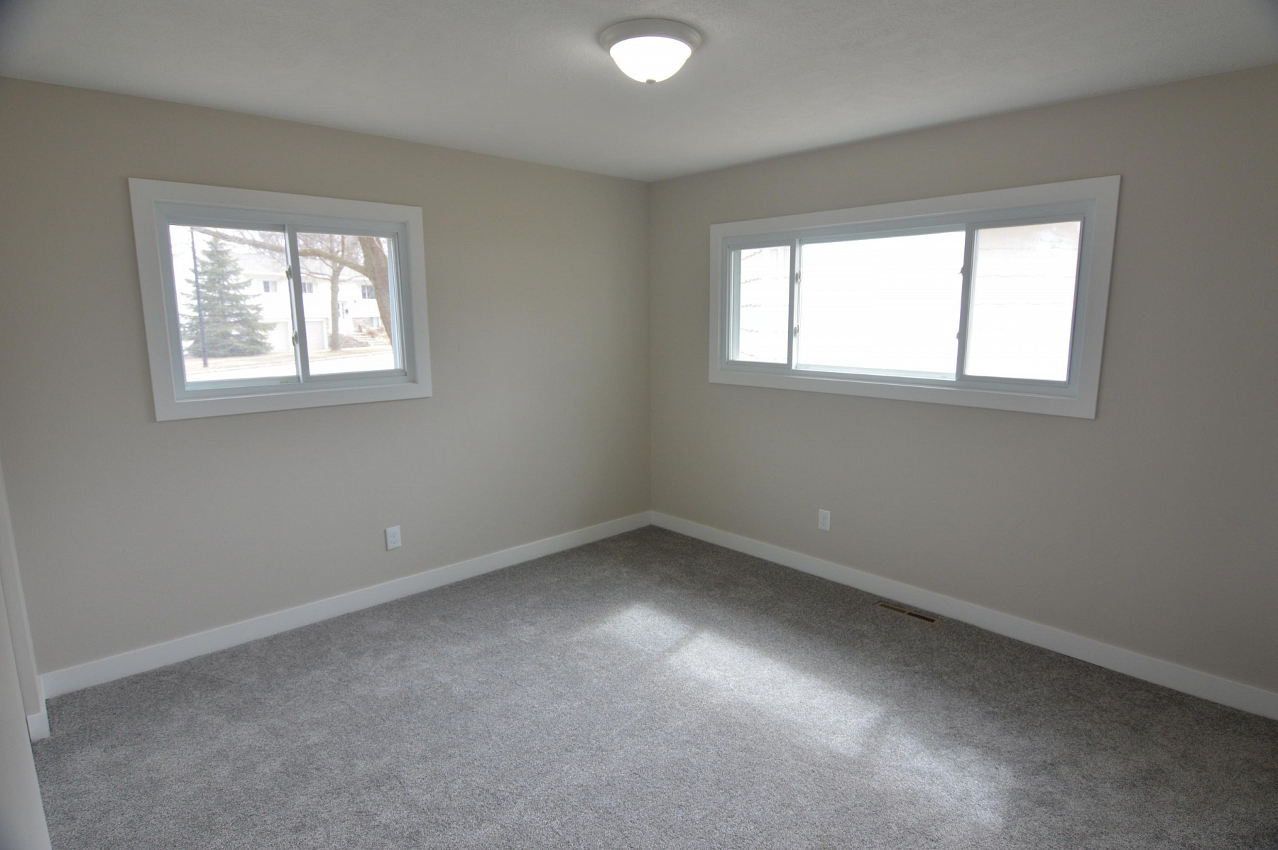 310 Eastern Avenue, Brookings, SD 57006