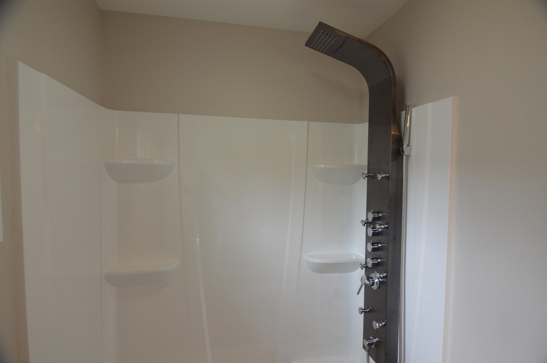 310 Eastern Avenue, Brookings, SD 57006