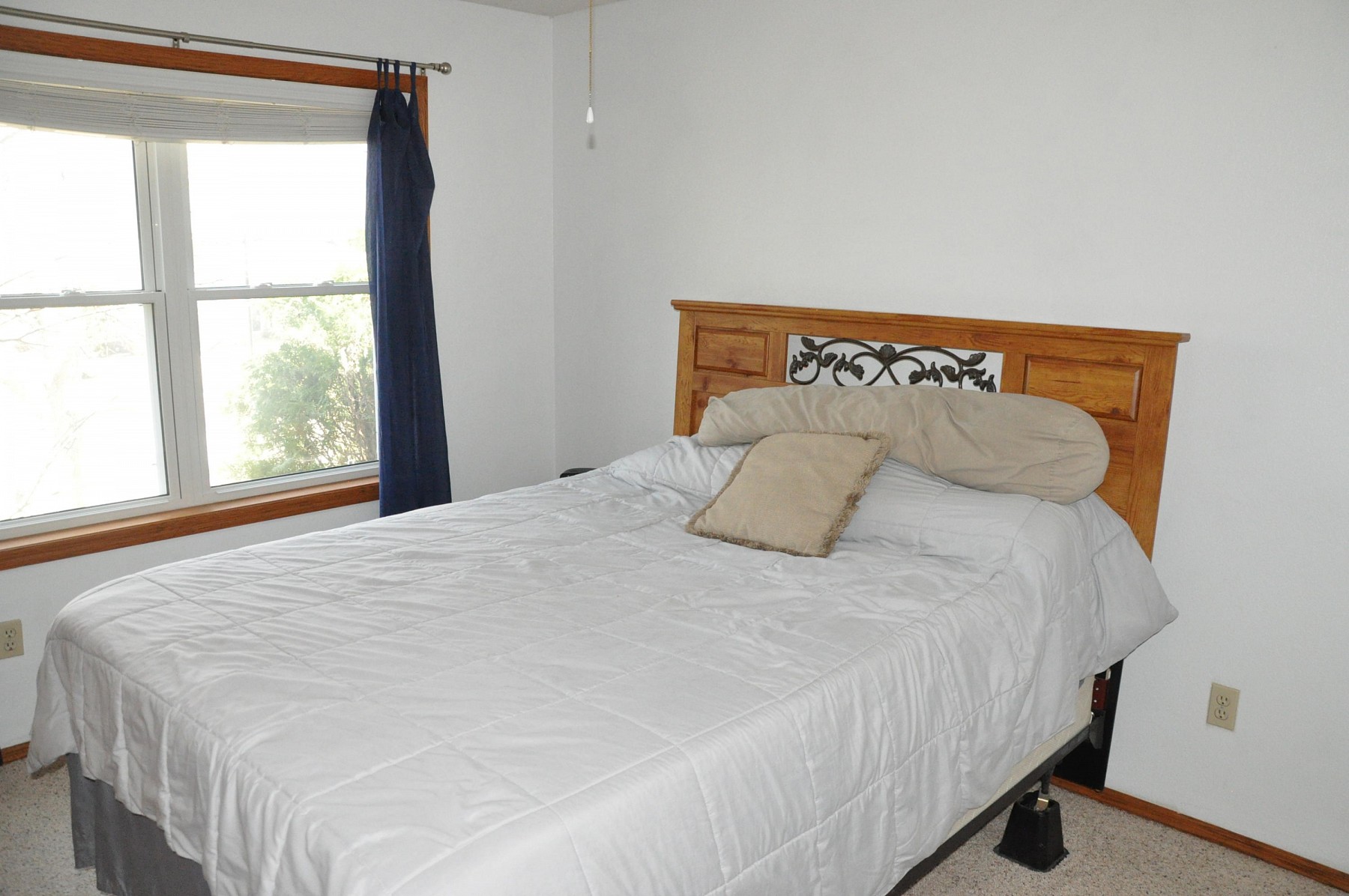 1223 Windsor Drive, Brookings, SD 57006